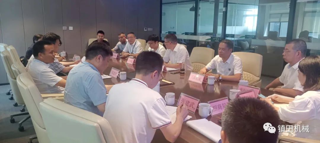 溫州市政協(xié)副主席鄭建忠來(lái)我司調(diào)研智能裝備制造產(chǎn)業(yè)發(fā)展工作(圖2)
